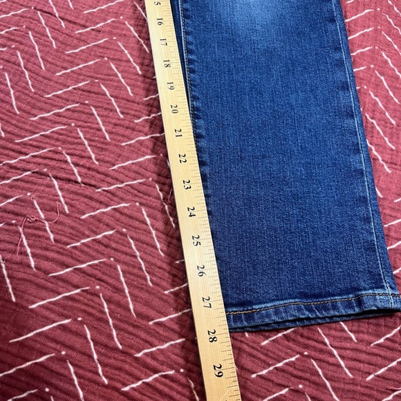 NEW Levi's Women's Wedgie Straight Jeans Dark Wash Size 24 - Picture 6 of 12